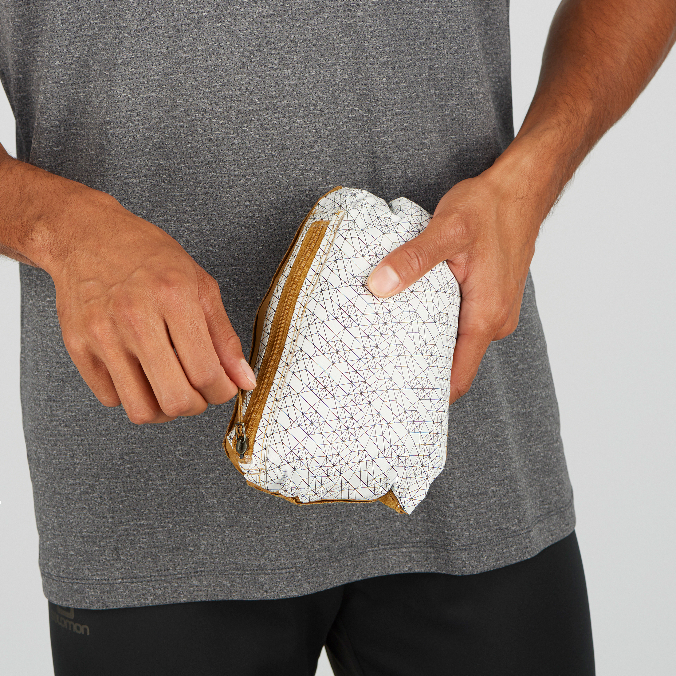 LC1639200_7_MOD_bonatti25ljkt_cuminebony_compactable_m Salomon Bonatti Jacket M Meudon Running Company