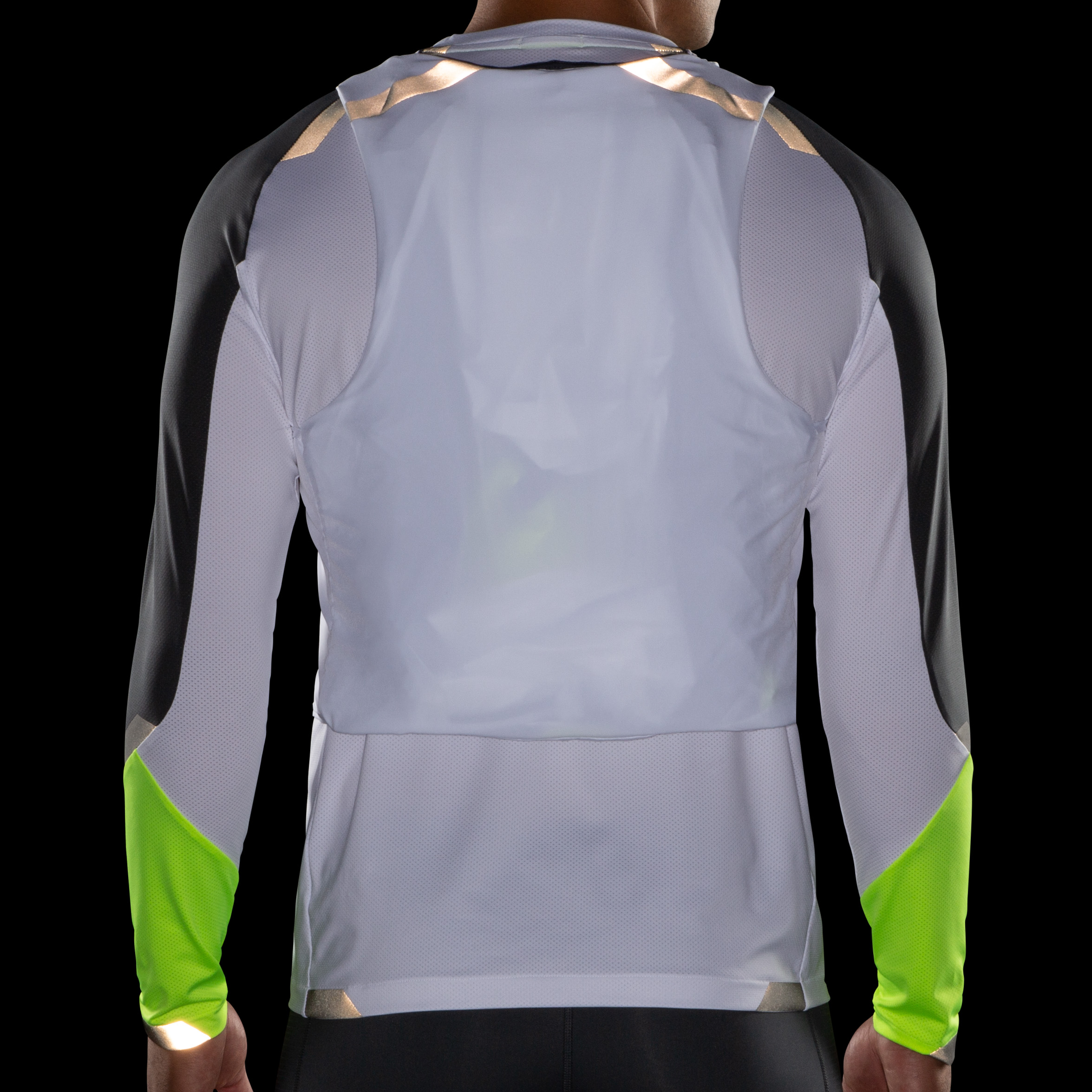 Brooks Run_Visible_Convertible_Jacket Meudon Running Company