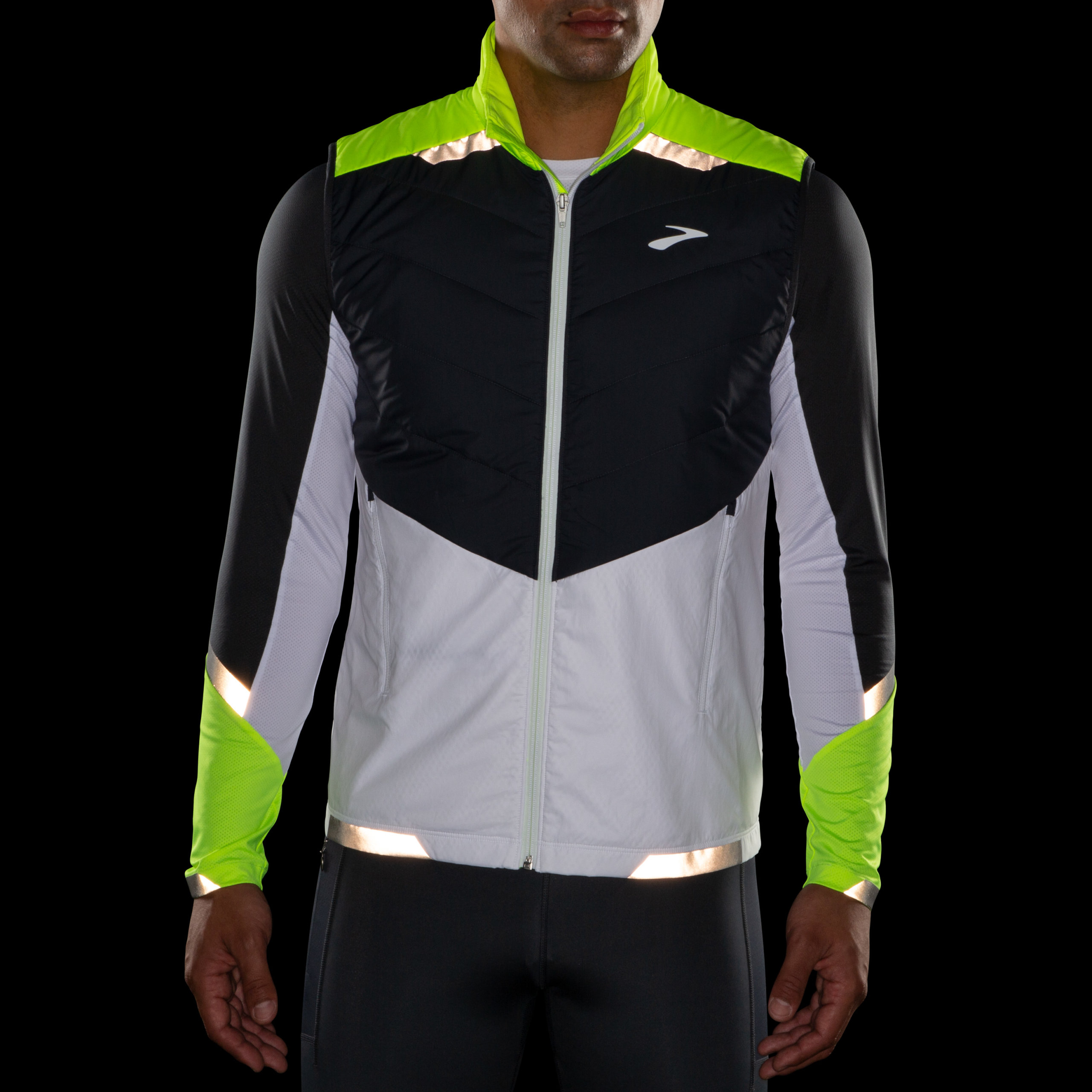 211407_134_D1_Run_Visible_Insulated_Vest_CF F22 Brooks Run_Visible_Insulated Vest Meudon Running Company