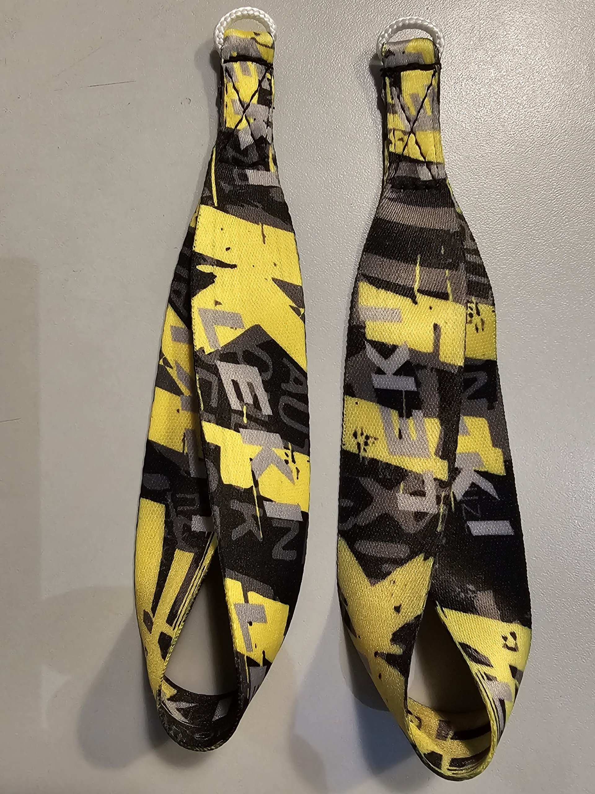 Meudon Running Company LEKI-dragonnes-shark-easy-strap