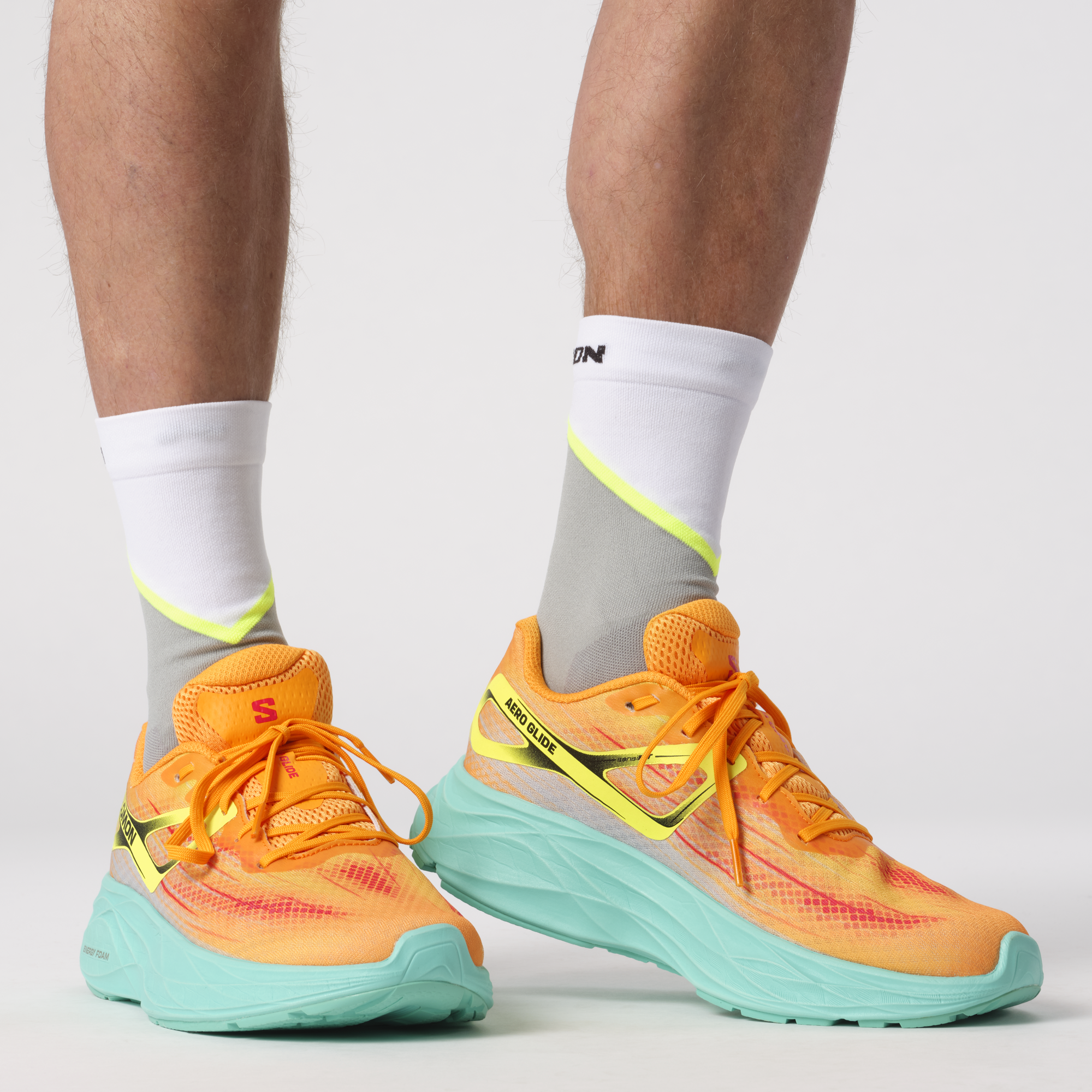 L47279700_0_MOD_AERO GLIDEZinna_Cockatoo_Safety Yellow Salomon Aero Glide Meudon Running Company