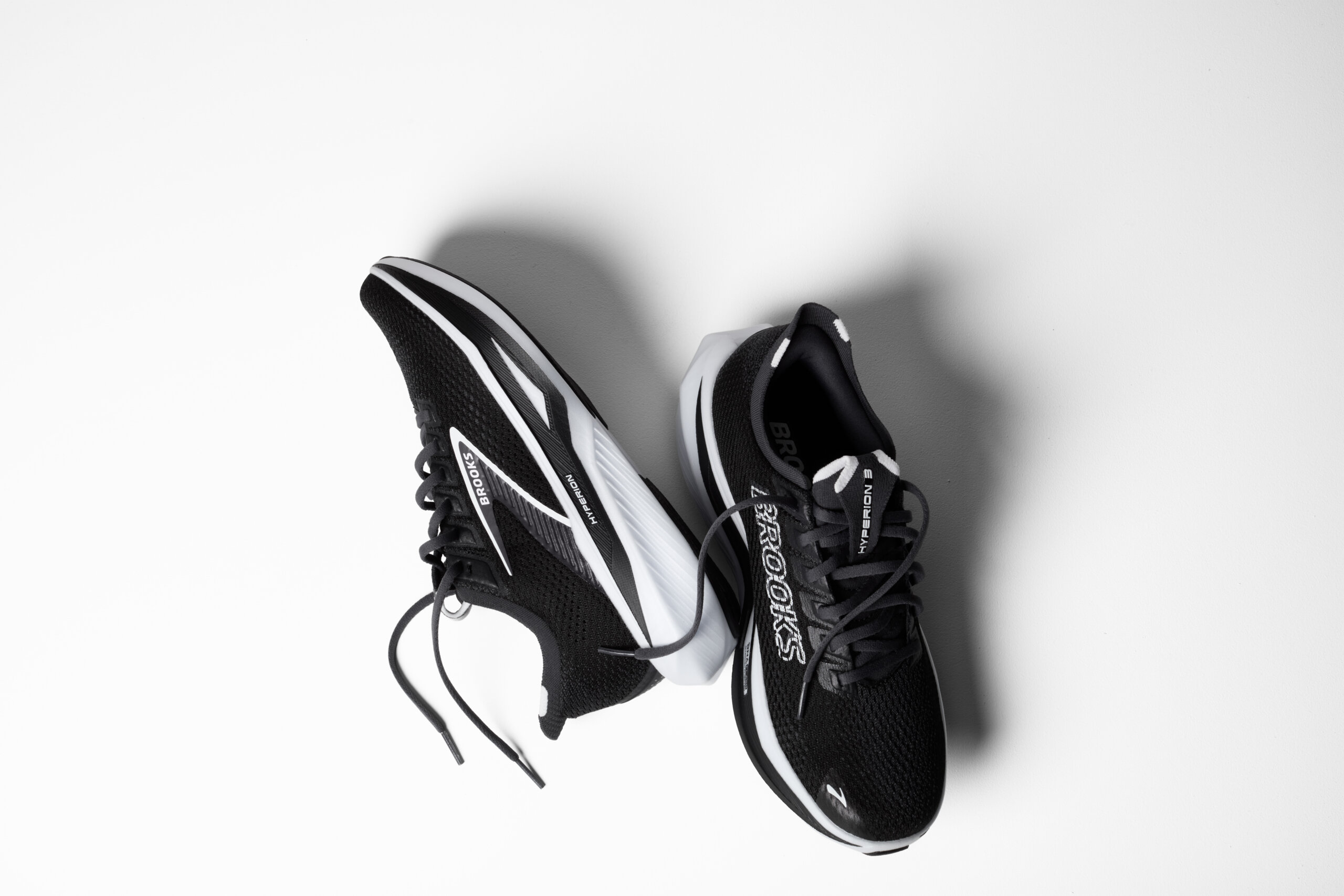 Brooks Hyperion 3 Meudon Running Company