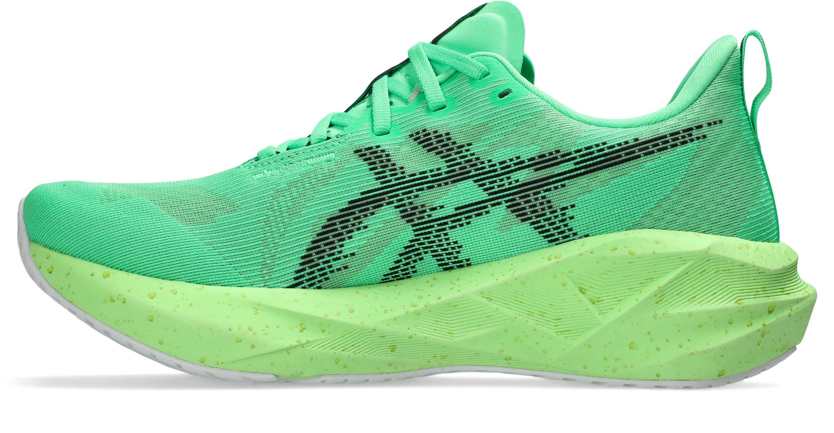 1011C224_300_SR_LT_GLB Asics Novablast 5 Meudon Running Company